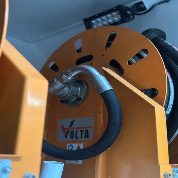 VOLTA VT25 FUEL HOSE REEL 1 INCH